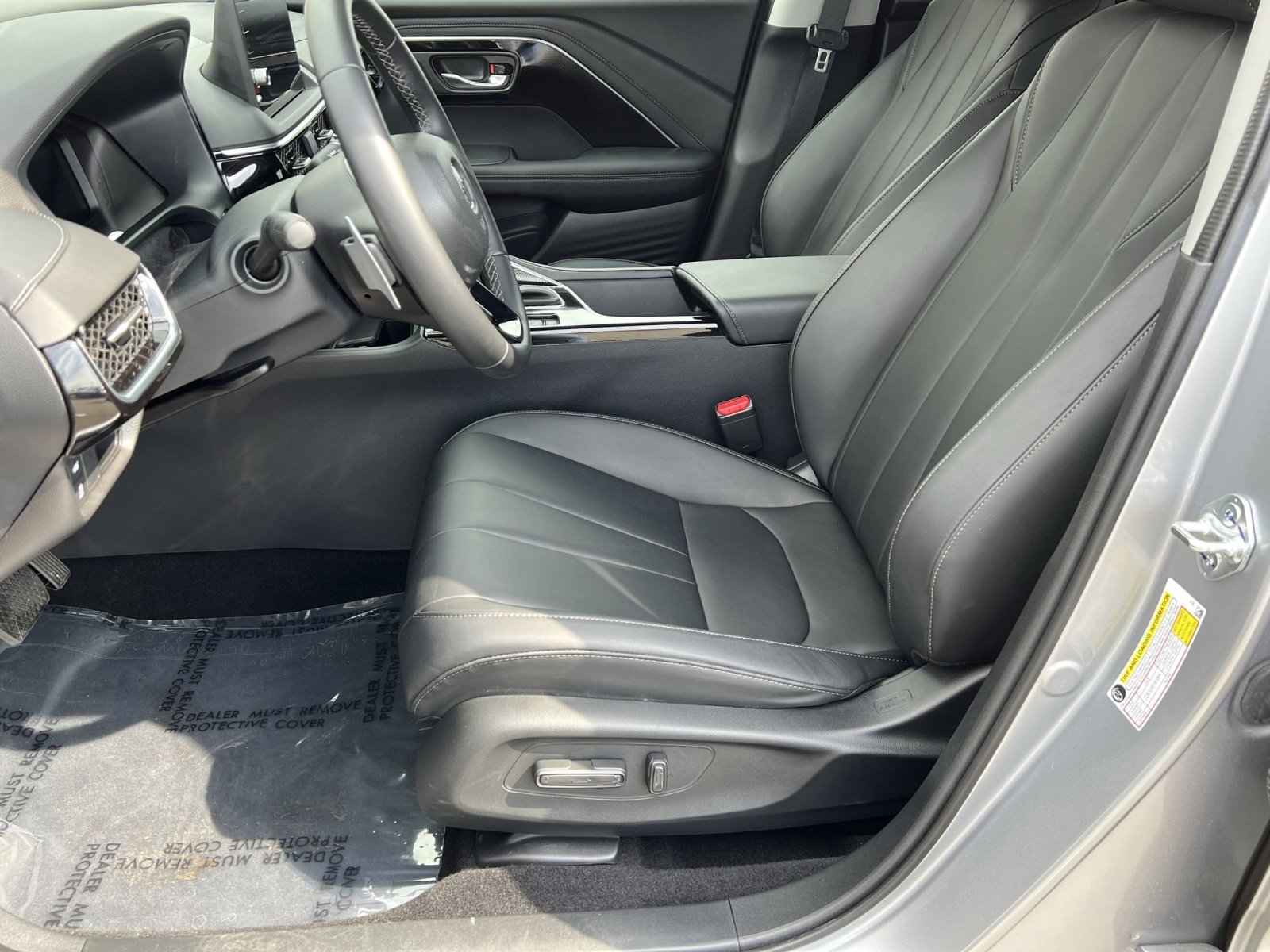 Certified 2025 Acura ADX FWD image 10