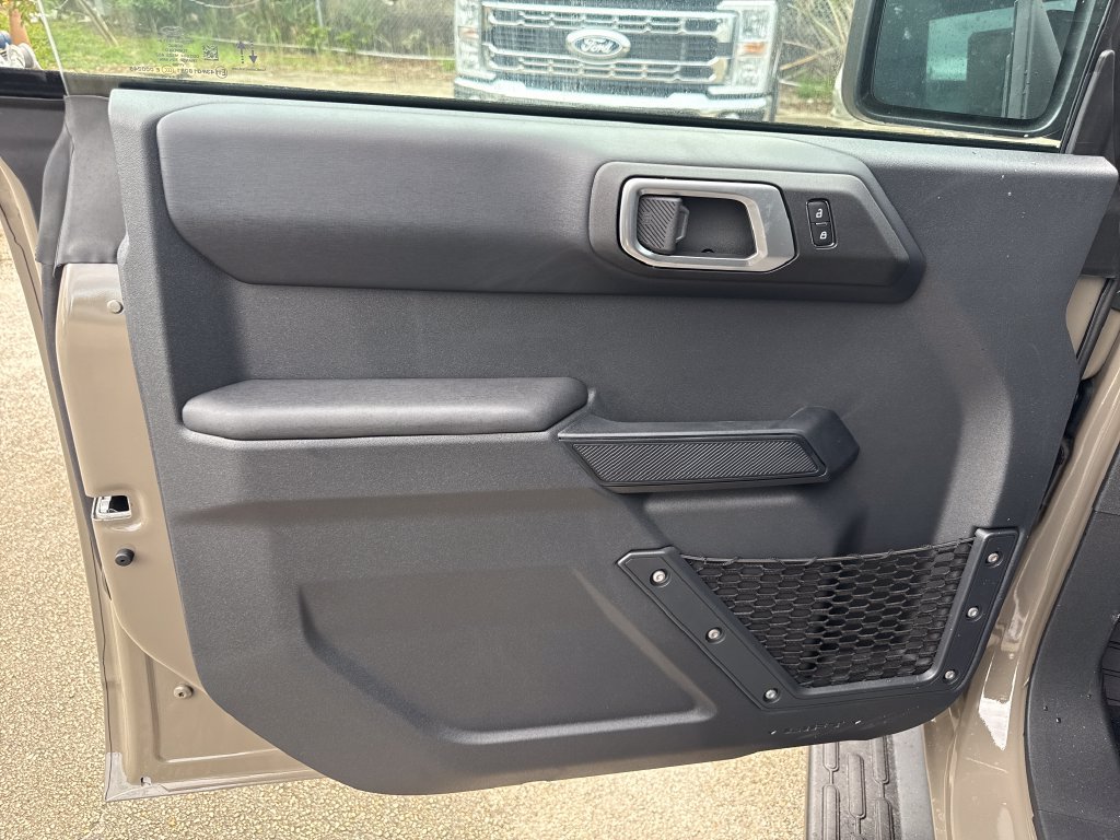 New 2026 Ford Bronco Outer Banks AWD/4WD image 18