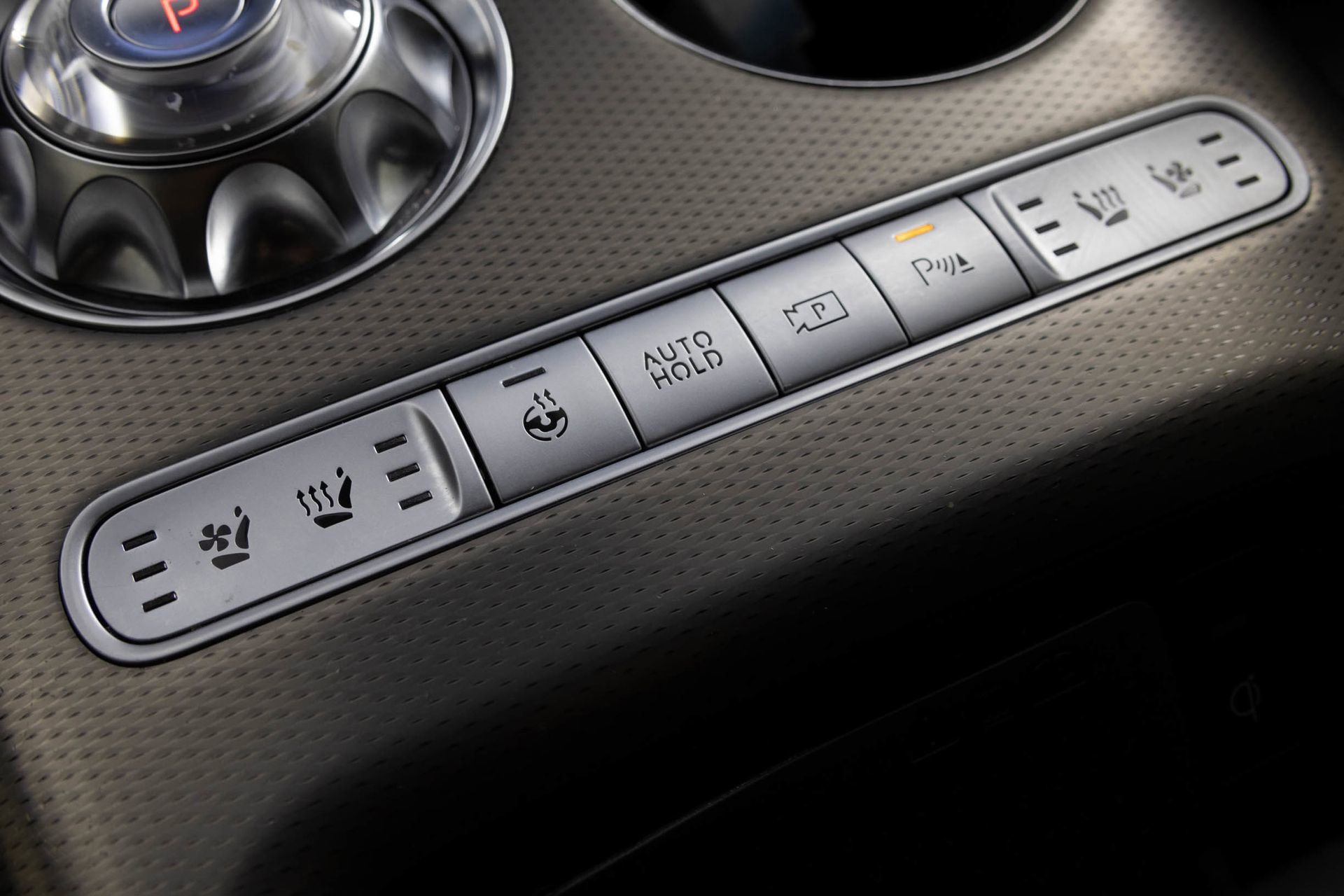 Used 2023 Genesis GV60 Advanced AWD/4WD image 34