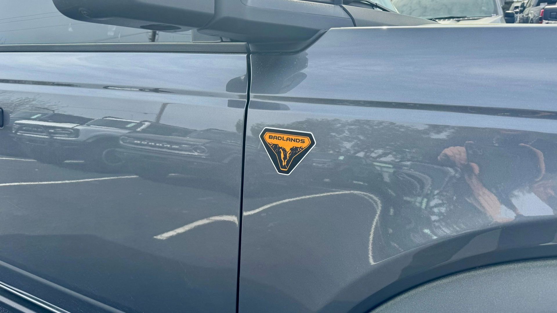 New 2025 Ford Bronco Badlands image 5