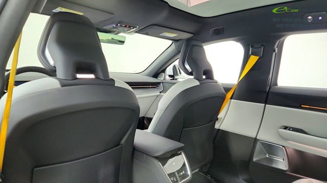 Used 2025 Polestar Polestar 3 AWD/4WD image 29