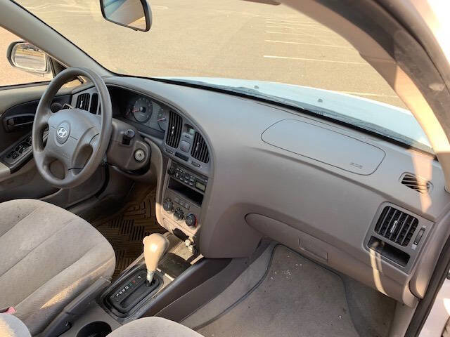 Used 2006 Hyundai Elantra GT image 17