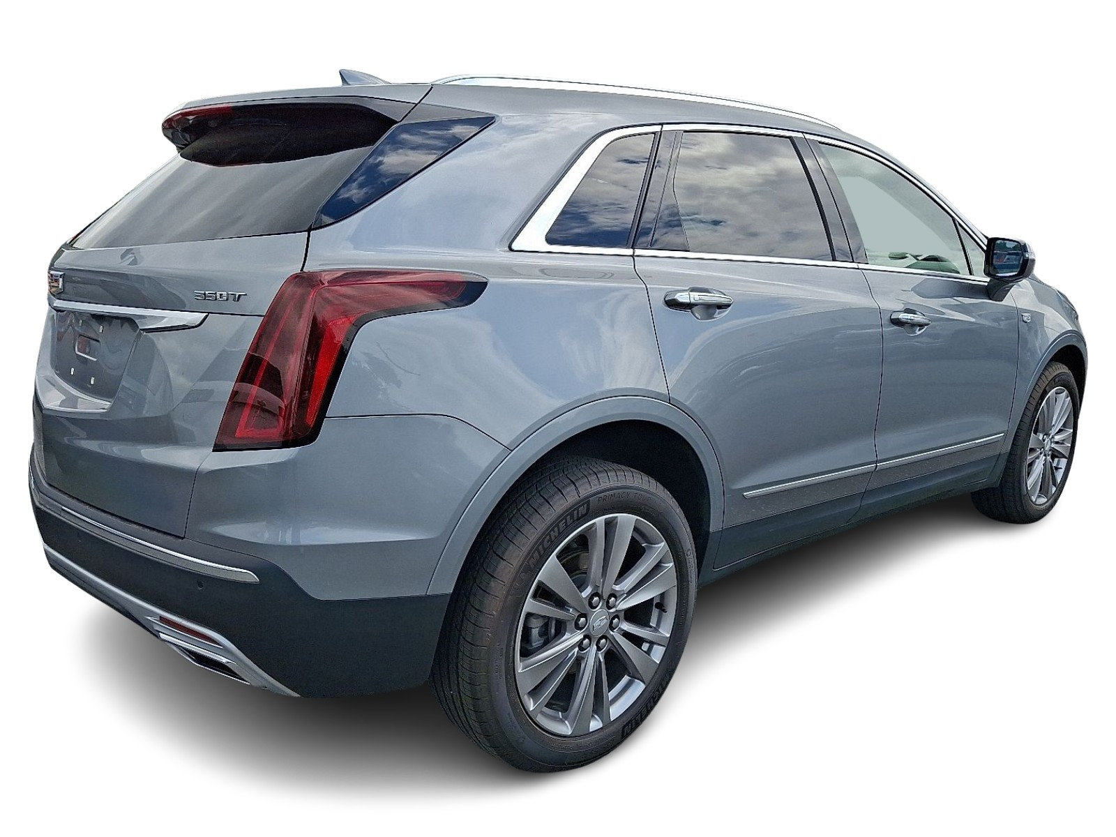 Certified 2023 Cadillac XT5 Premium Luxury FWD image 5