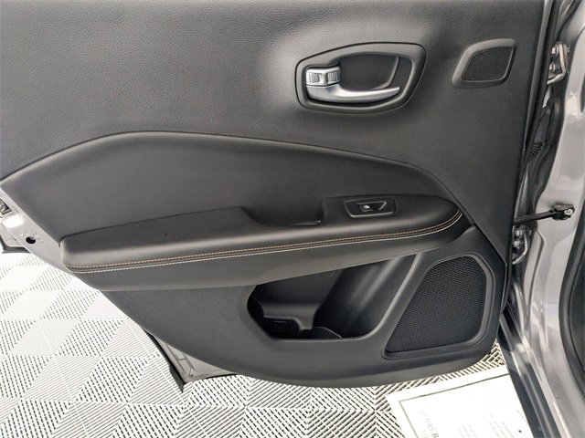 Used 2021 Jeep Compass Latitude w/ Sun and Sound Group image 27