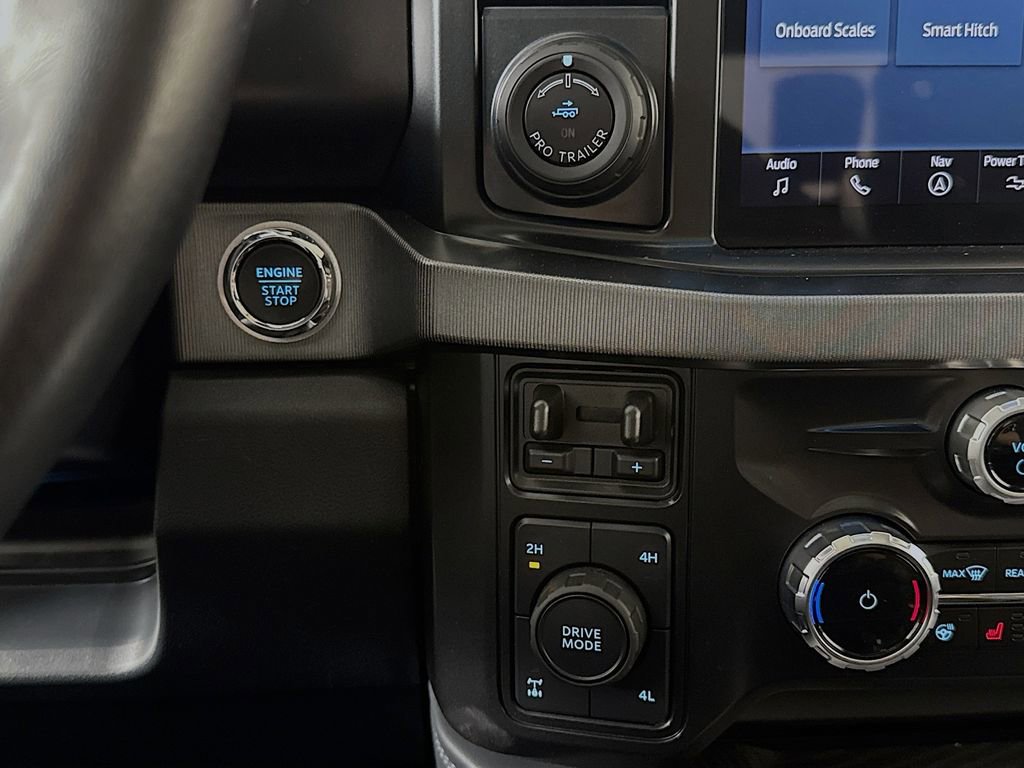 Used 2025 Ford F350 Platinum image 19