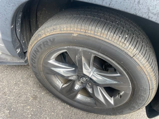 Used 2018 Toyota Highlander Limited Platinum AWD/4WD image 7