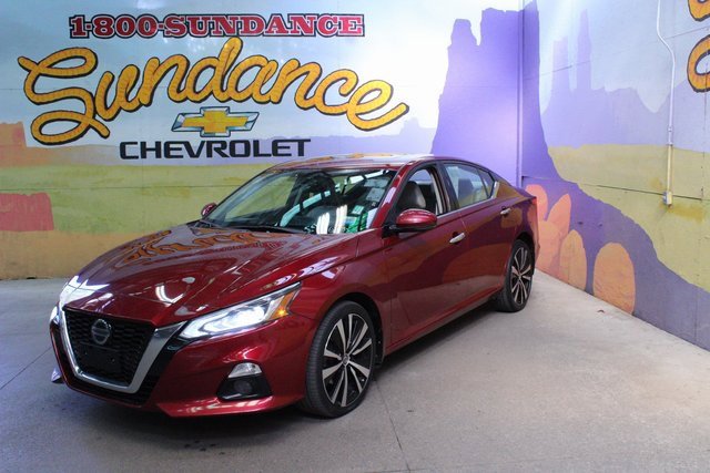 Used 2020 Nissan Altima 2.5 Platinum image 2