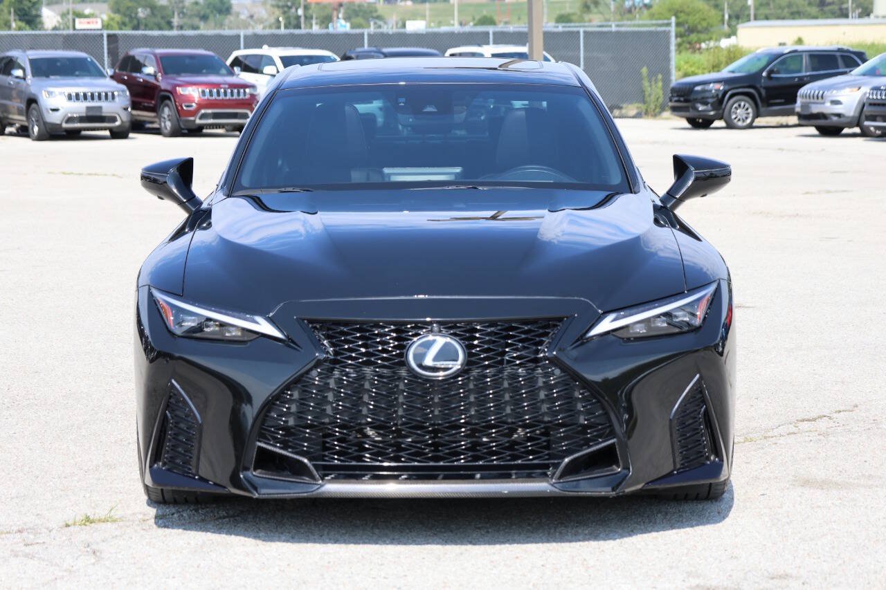 Used 2024 Lexus IS 500 RWD image 5