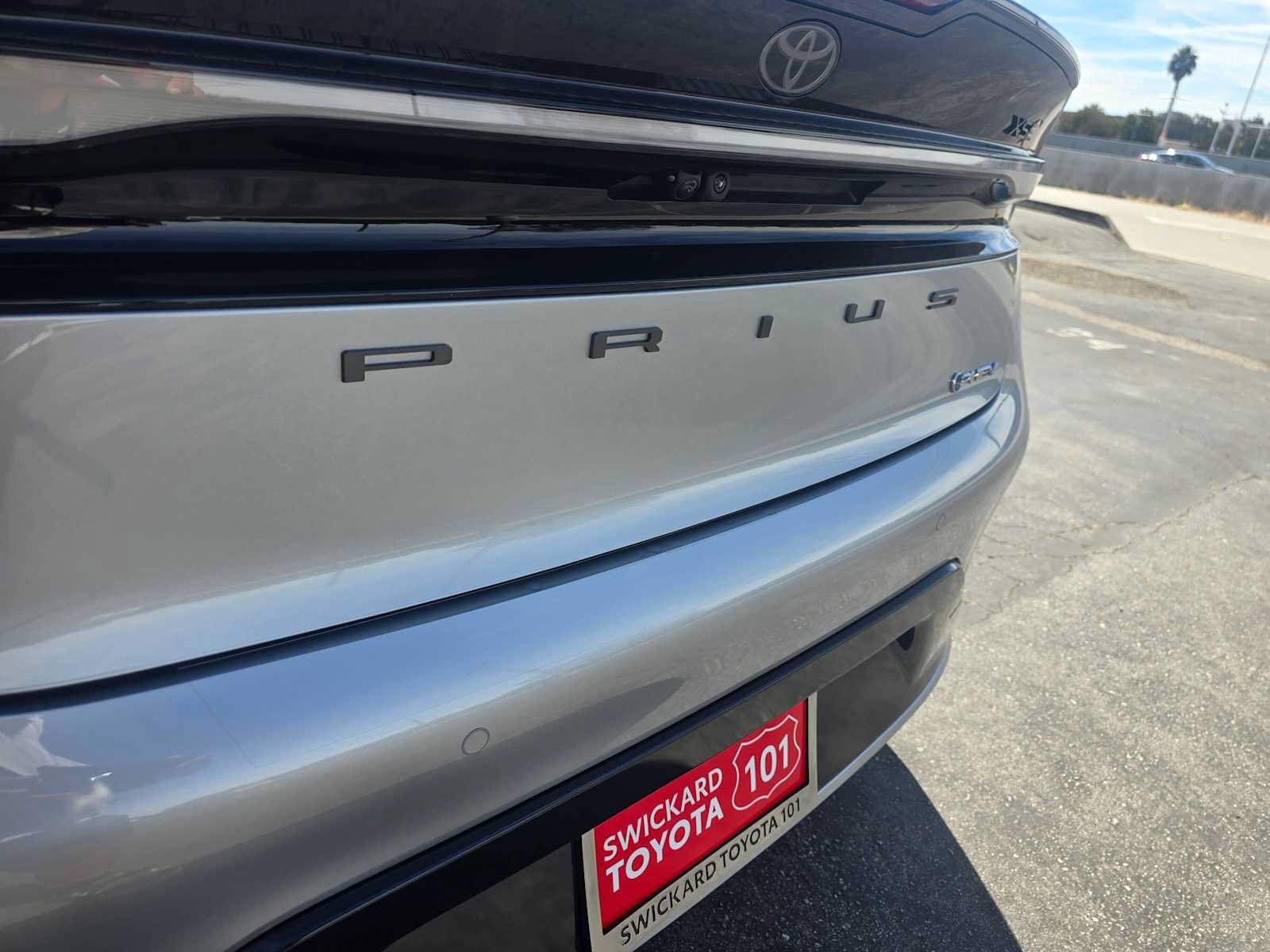 New 2026 Toyota Prius Plug-In Hybrid FWD image 13