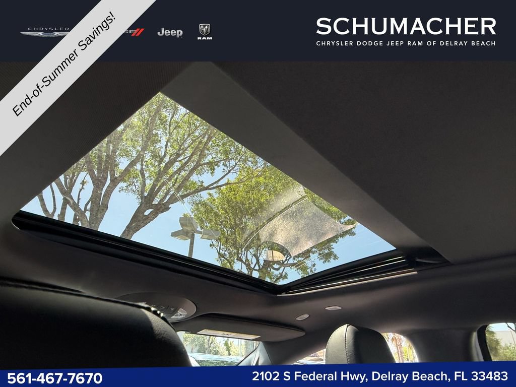 New 2027 Chrysler Pacifica Limited FWD image 15