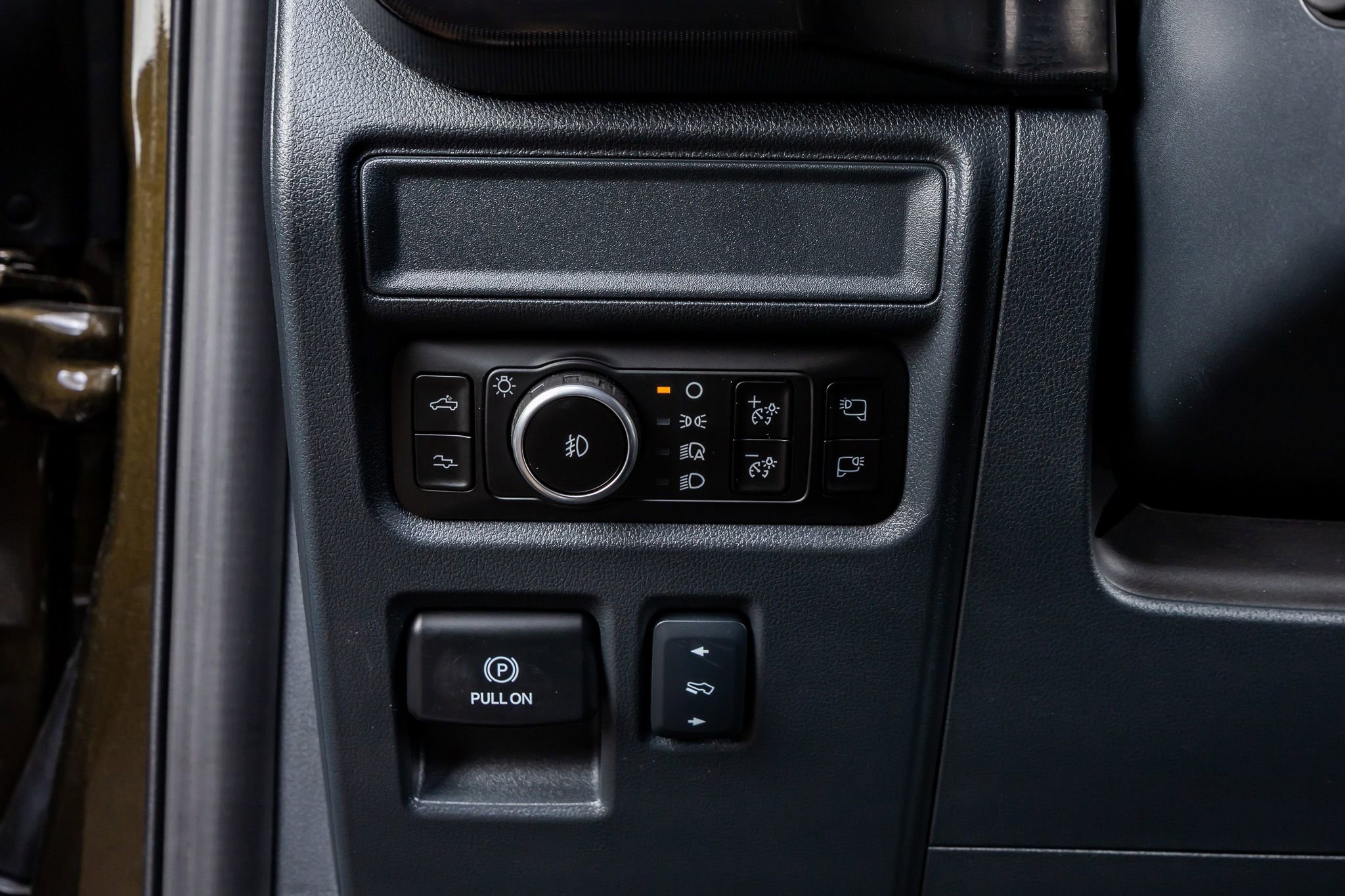 Used 2025 Ford F150 Raptor w/ Equipment Group 803A Raptor R image 22