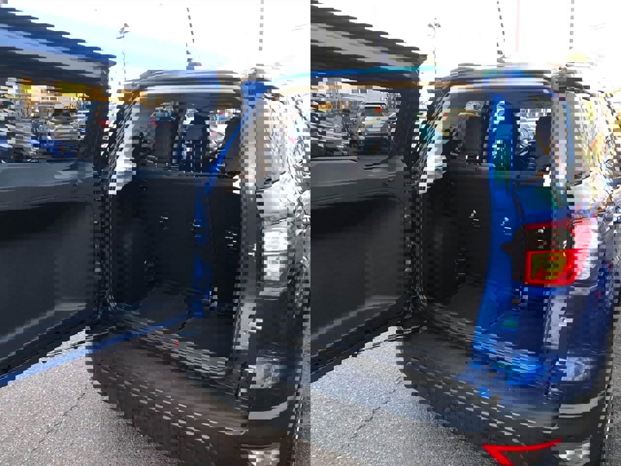 Used 2021 Ford EcoSport SE image 7