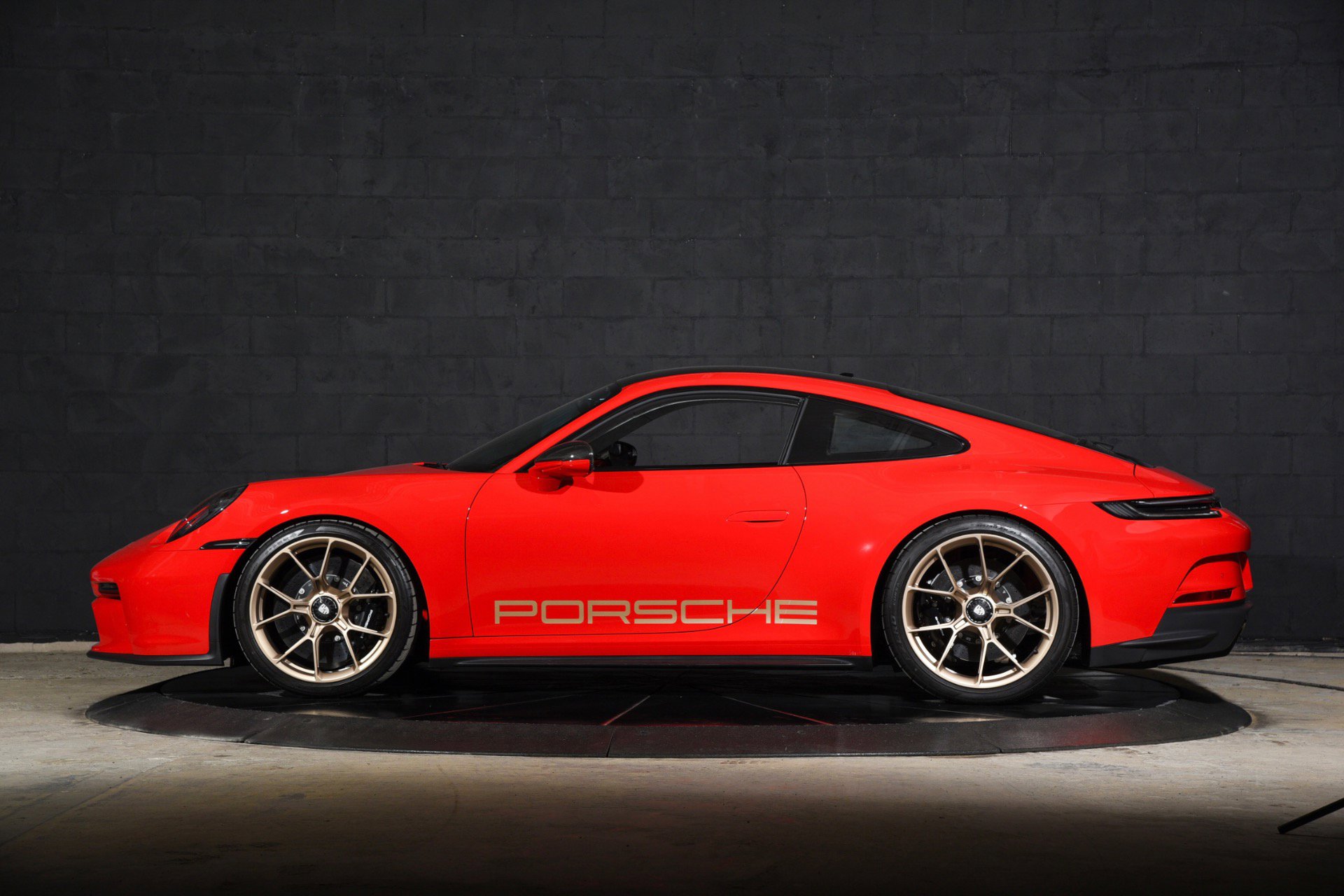 Used 2022 Porsche 911 GT3 RWD image 13