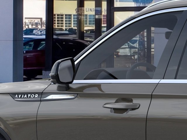 New 2026 Lincoln Aviator Reserve AWD/4WD image 23
