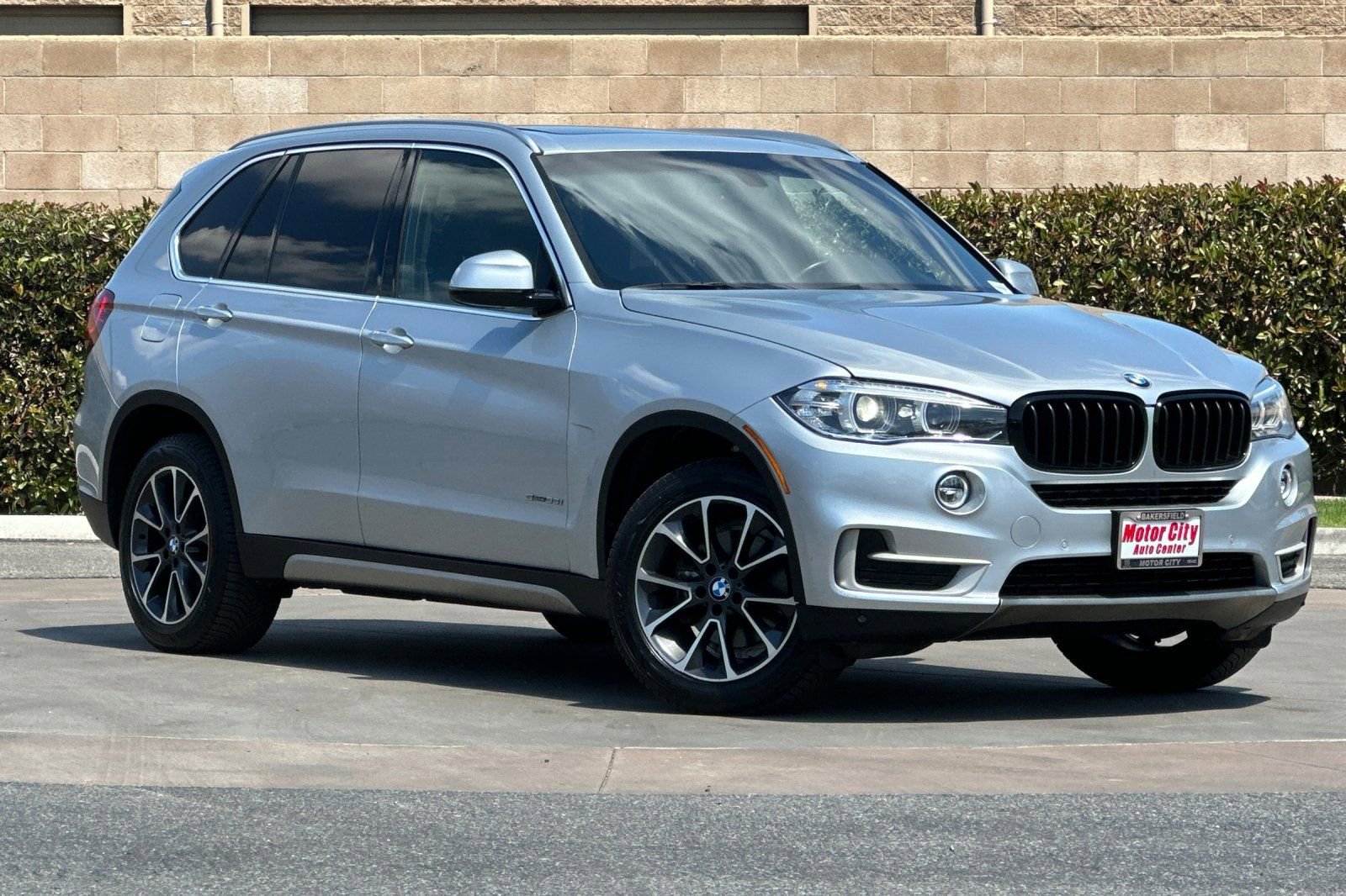 Used 2018 BMW X5 sDrive35i image 2