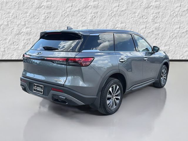 Used 2025 INFINITI QX60 Pure AWD/4WD image 3