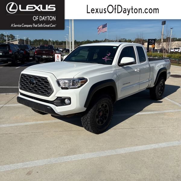 Used 2021 Toyota Tacoma TRD Off-Road image 1