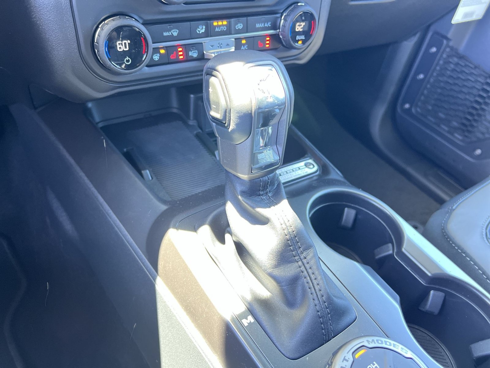 New 2026 Ford Bronco Outer Banks AWD/4WD image 22