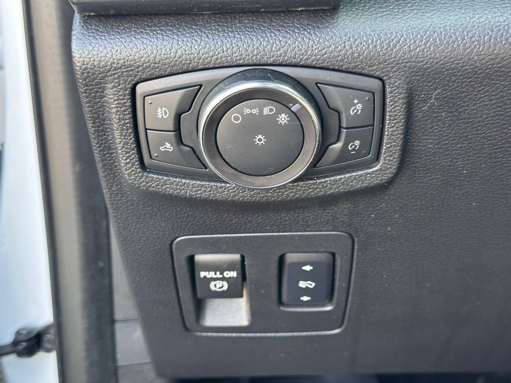 Used 2018 Ford F150 XLT w/ Equipment Group 302A Luxury image 35