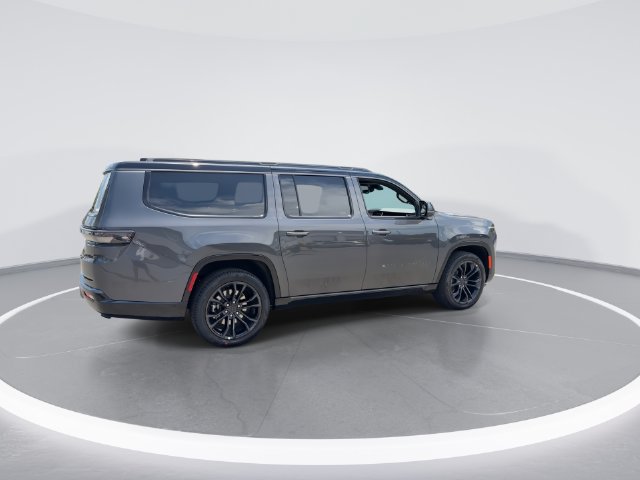 New 2026 Jeep Grand Wagoneer L Summit w/ Premium Group III AWD/4WD image 8