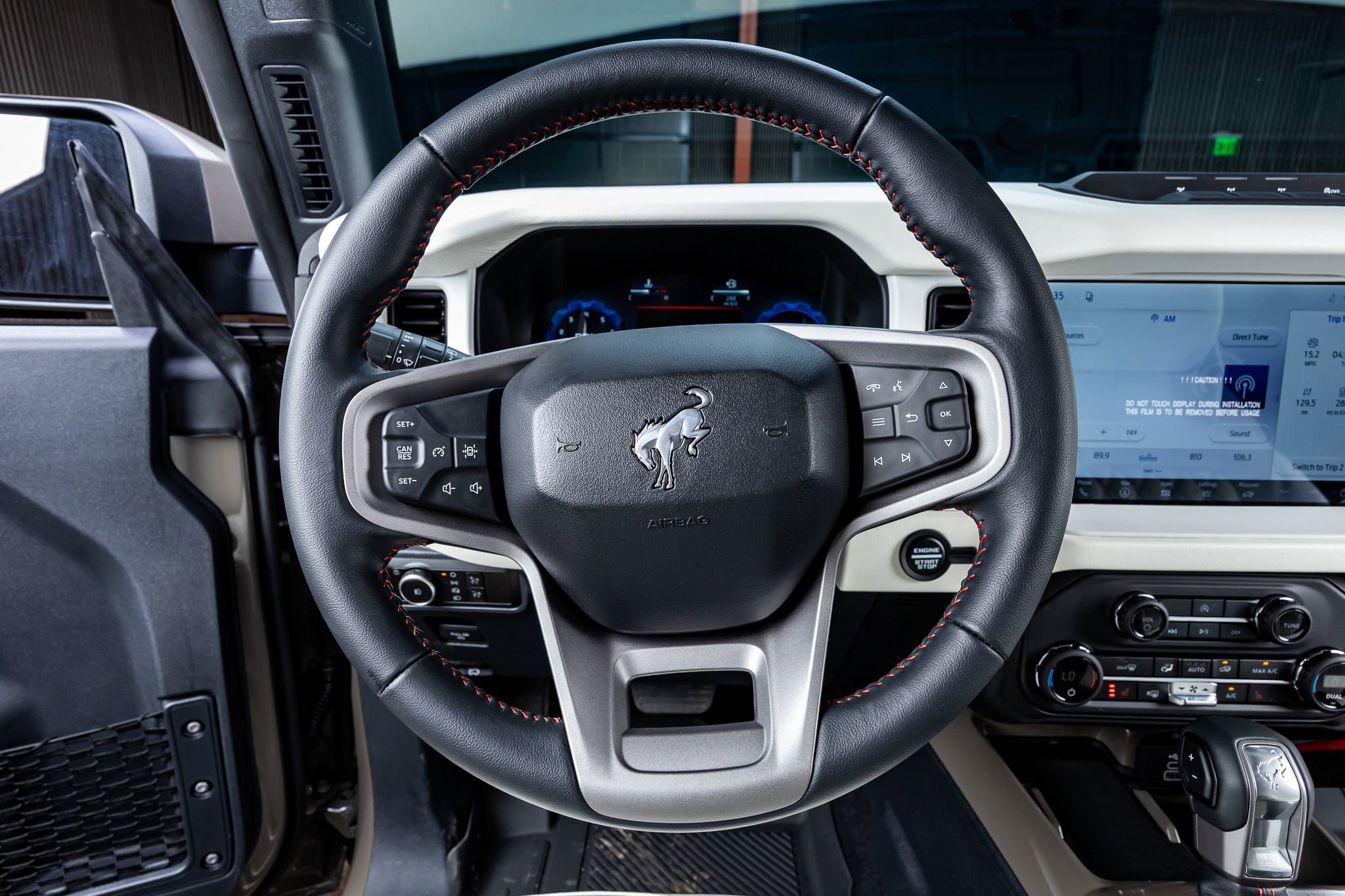 Used 2026 Ford Bronco Heritage Edition AWD/4WD image 18