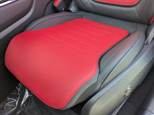 New 2026 Mercedes-Benz GLC 300 image 4