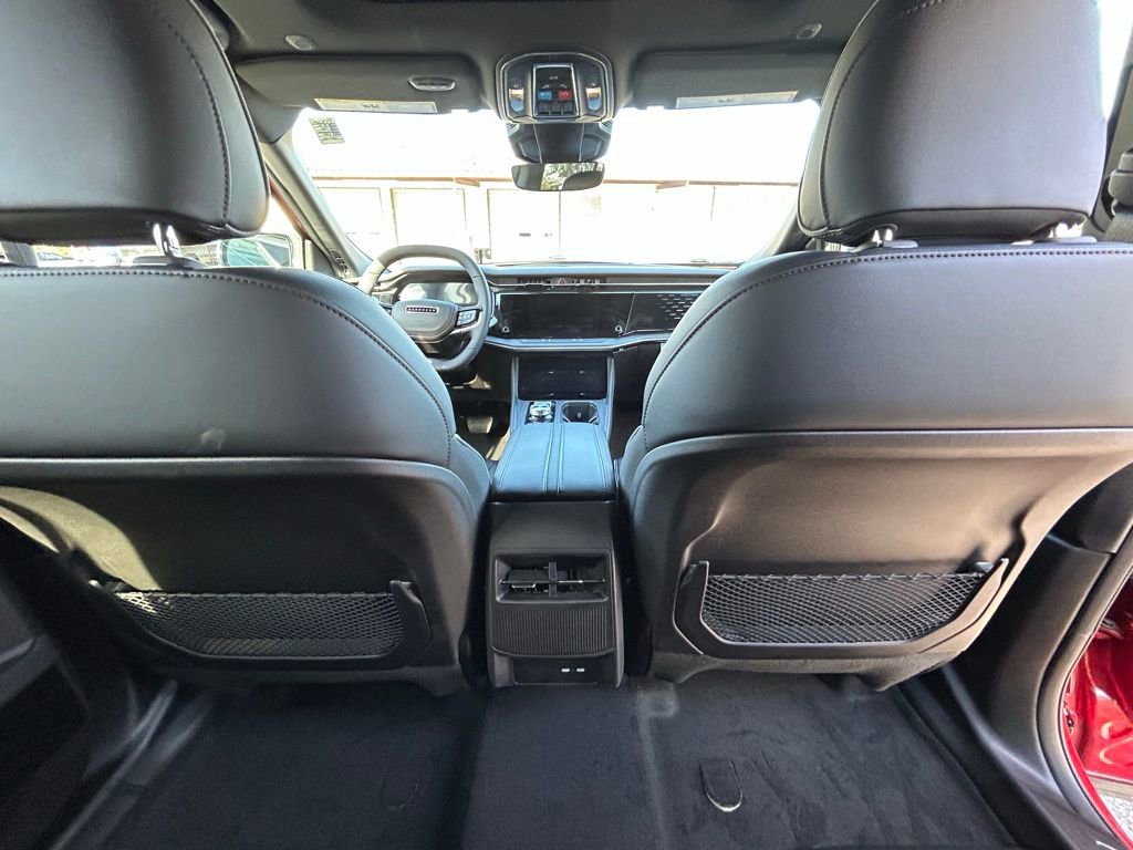 Used 2025 Jeep Wagoneer S Limited image 23