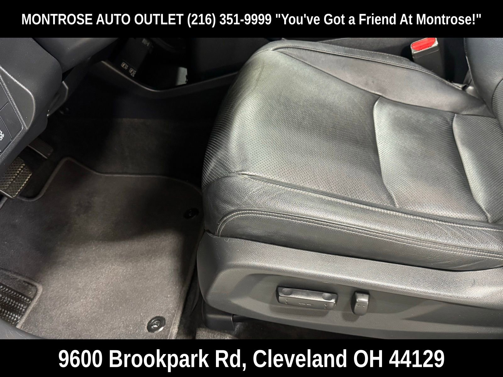 Used 2020 Honda HR-V Touring image 15