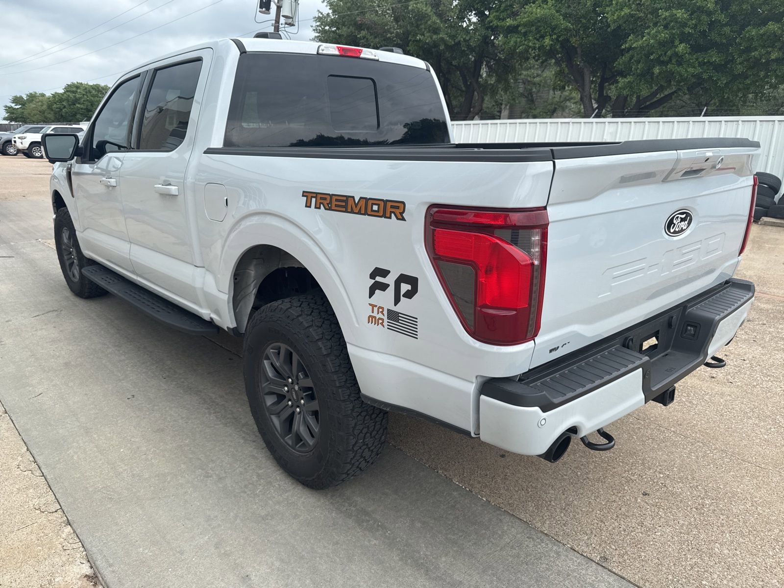 Used 2025 Ford F150 Tremor w/ Tow/Haul Package image 3
