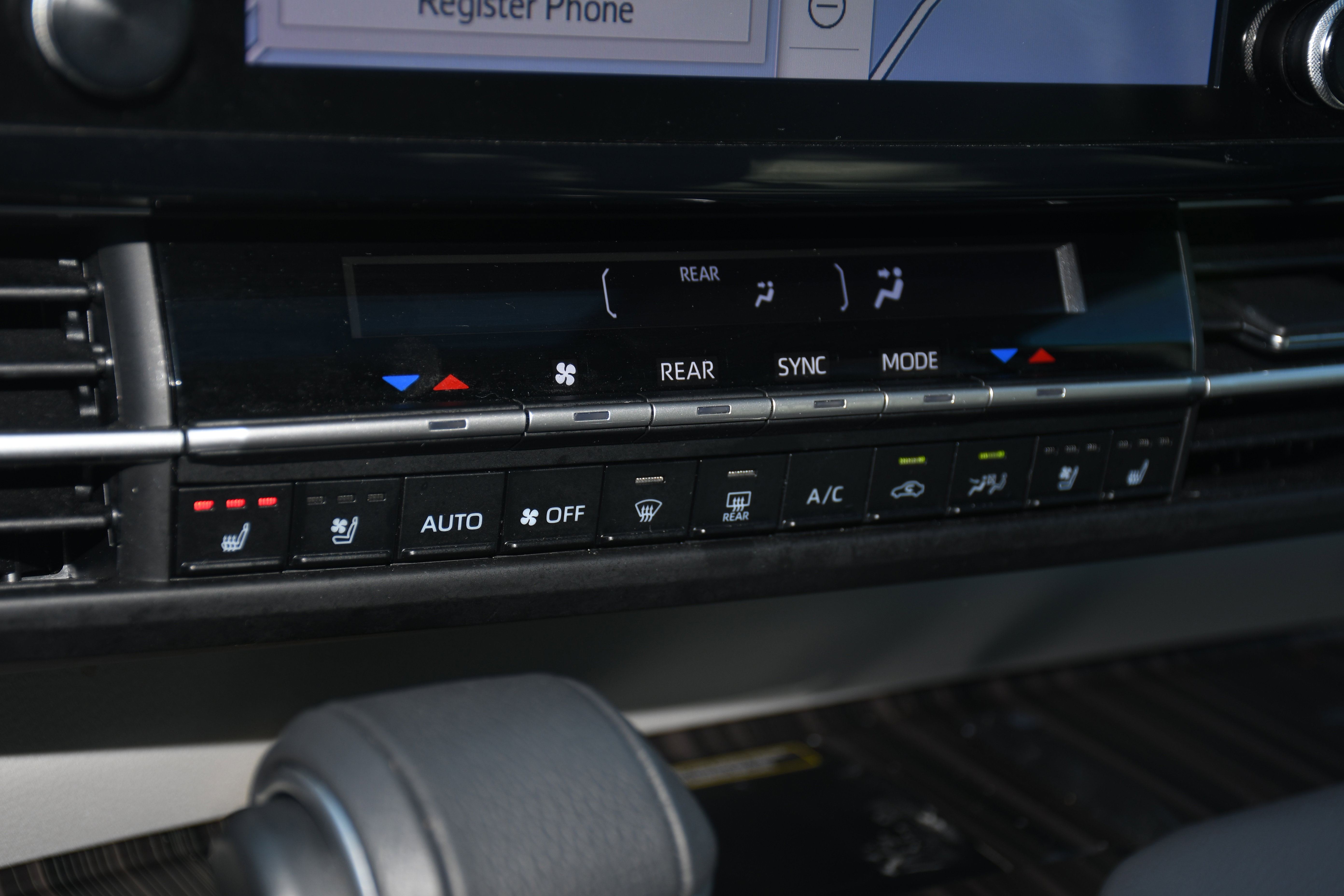 Certified 2023 Toyota Sienna Limited image 16