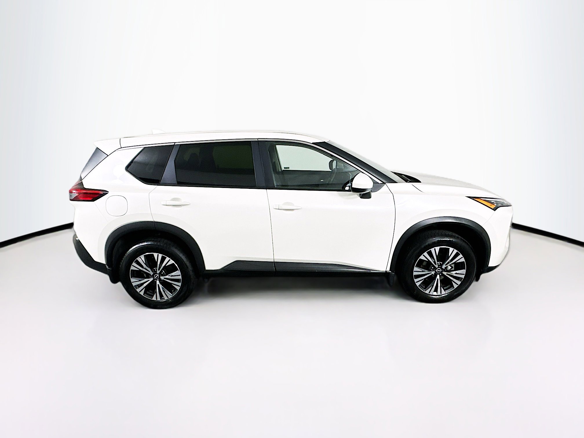 Used 2023 Nissan Rogue SV AWD/4WD image 10