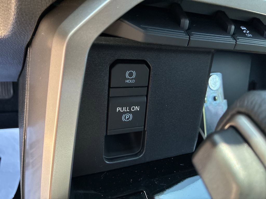 New 2026 Toyota Tundra Limited AWD/4WD image 36