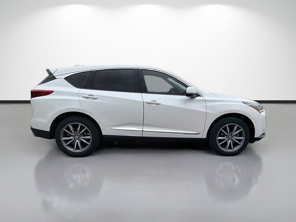 Used 2023 Acura RDX w/ Technology Package FWD image 2