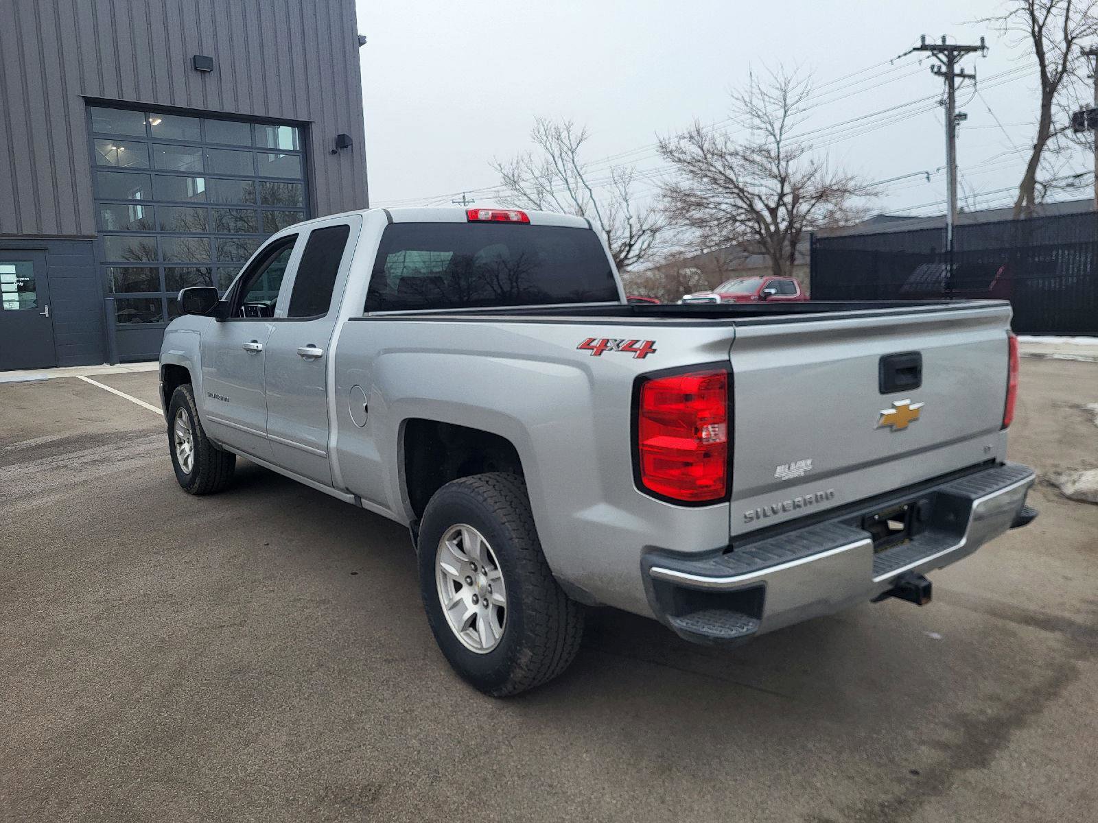 Used 2018 Chevrolet Silverado 1500 LT w/ All Star Edition image 5