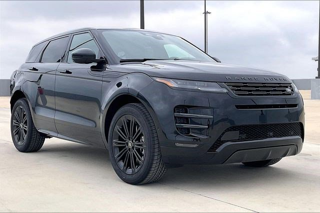 New 2026 Land Rover Range Rover Evoque Dynamic SE image 2