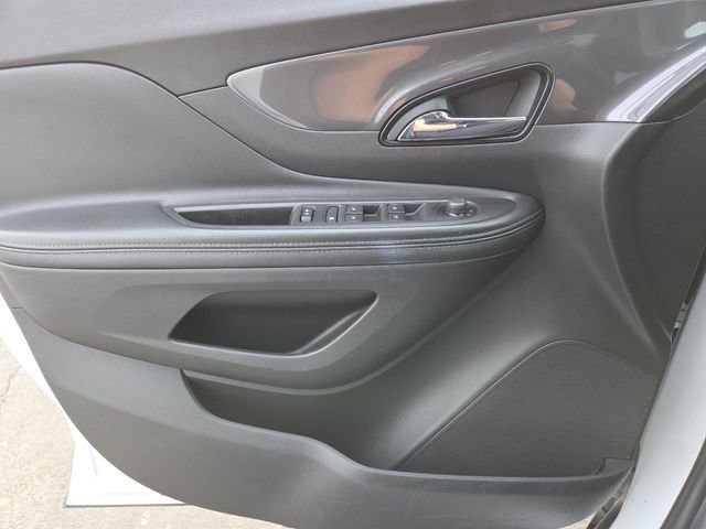 Used 2022 Buick Encore Preferred image 28