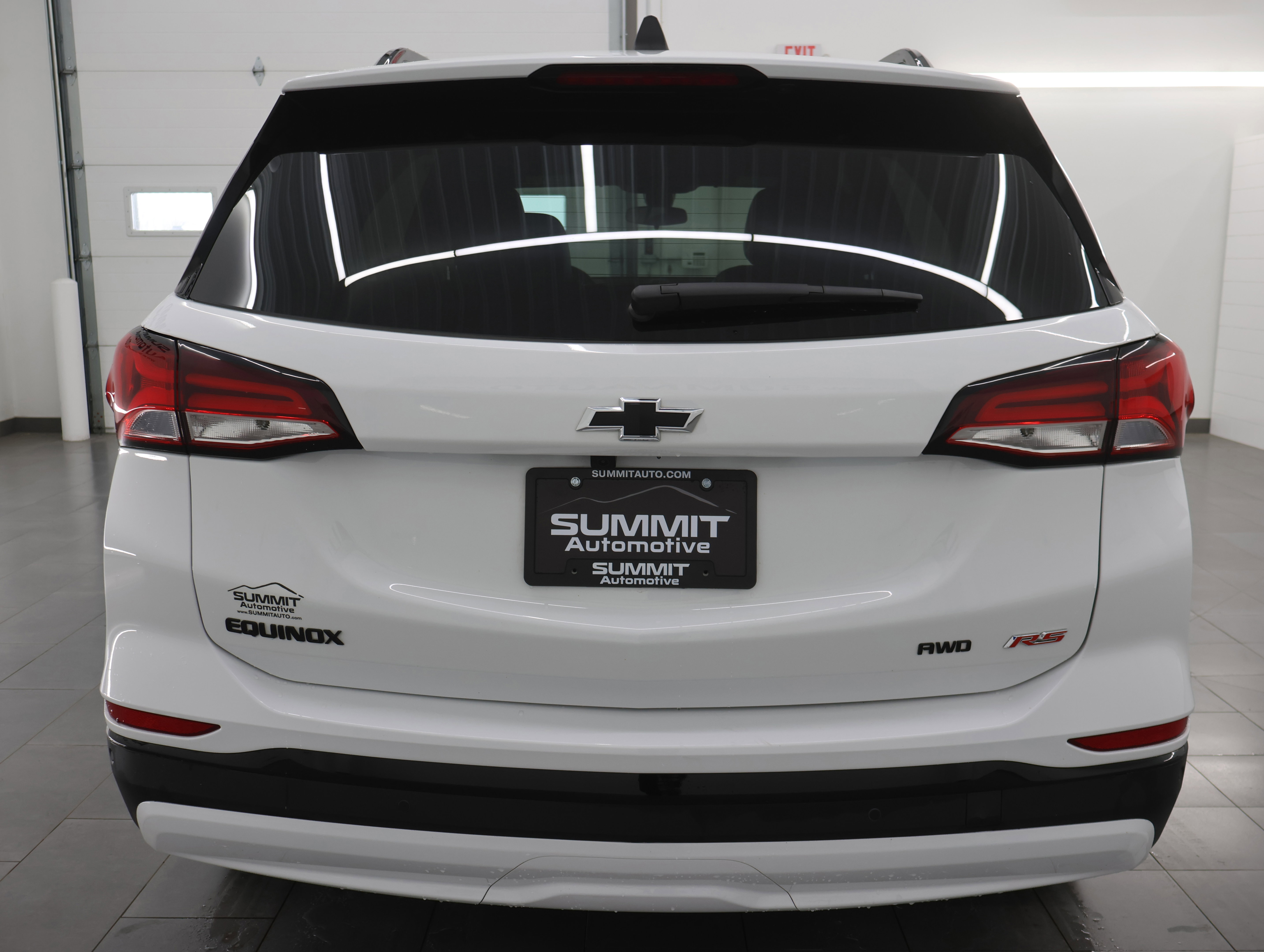 Used 2024 Chevrolet Equinox RS w/ LPO, Floor Liner Package image 25