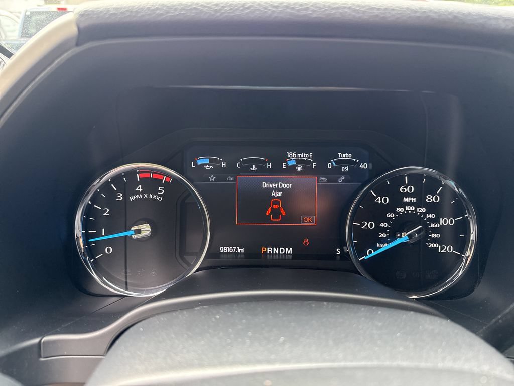 Used 2022 Ford F350 Lariat w/ Black Appearance Package AWD/4WD image 26