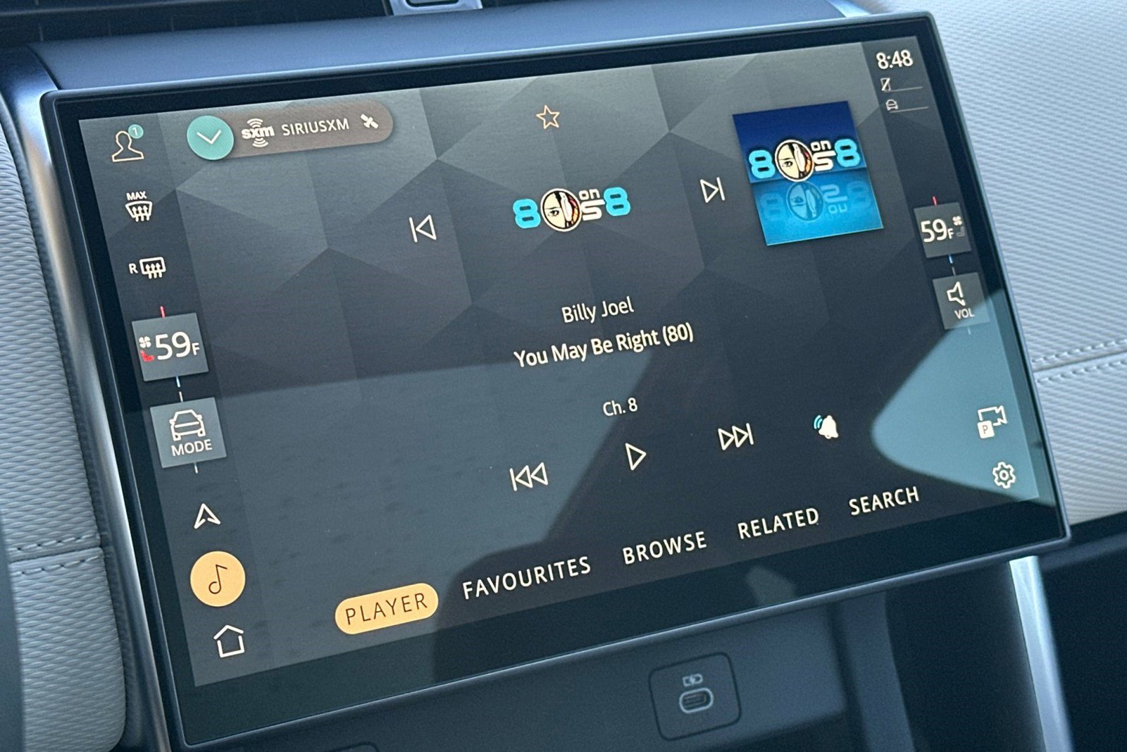 Certified 2025 Land Rover Discovery Sport Dynamic SE image 20