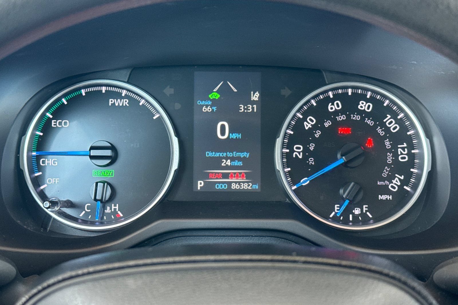 Certified 2021 Toyota RAV4 LE AWD/4WD image 30