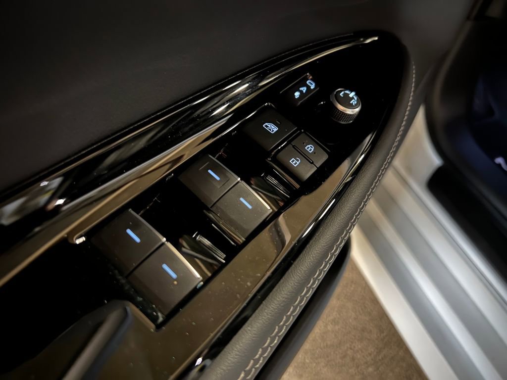 Certified 2024 Toyota Mirai XLE image 39