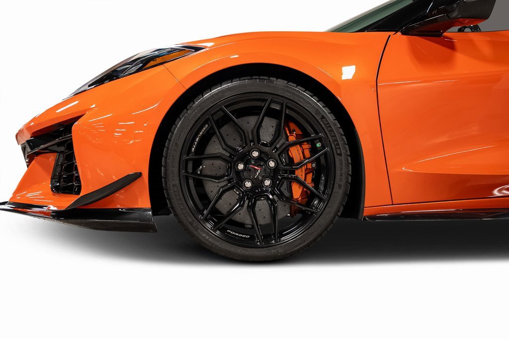 Used 2025 Chevrolet Corvette Z06 w/ Stealth Interior Trim Package image 18