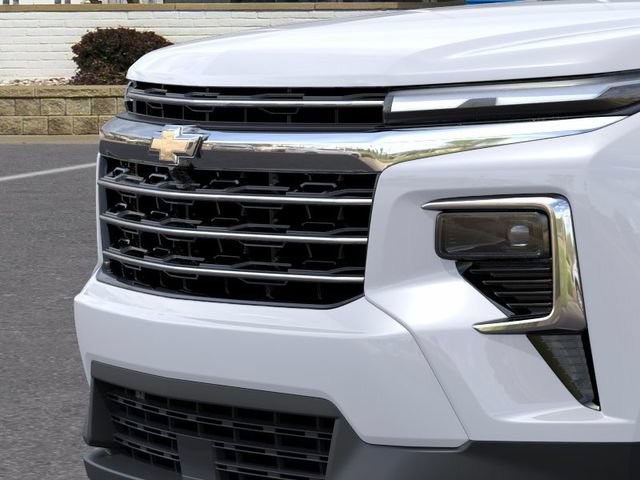 New 2027 Chevrolet Traverse LT w/ Sun and Wheel Package AWD/4WD image 13