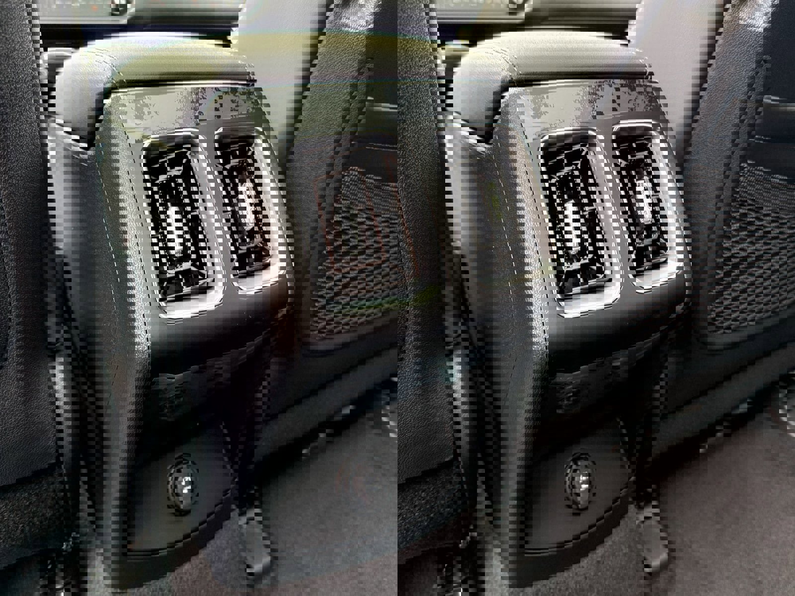 New 2026 Kia Sorento X-Line EX image 36