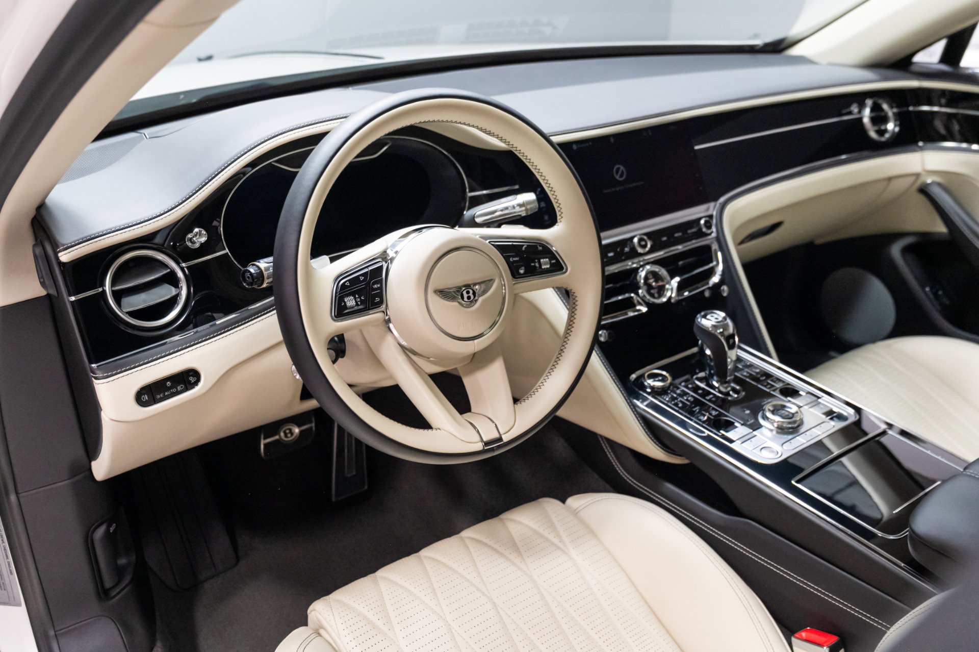 Used 2021 Bentley Flying Spur W12 AWD/4WD image 9