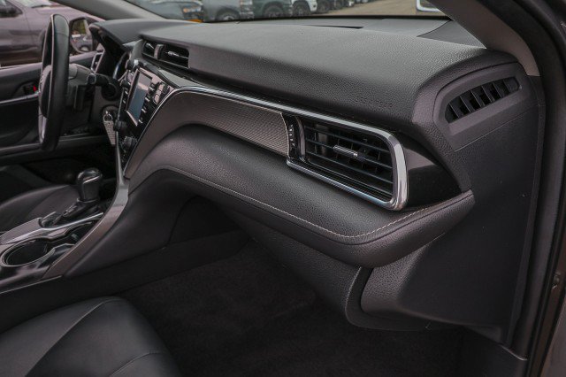 Used 2018 Toyota Camry SE FWD image 31