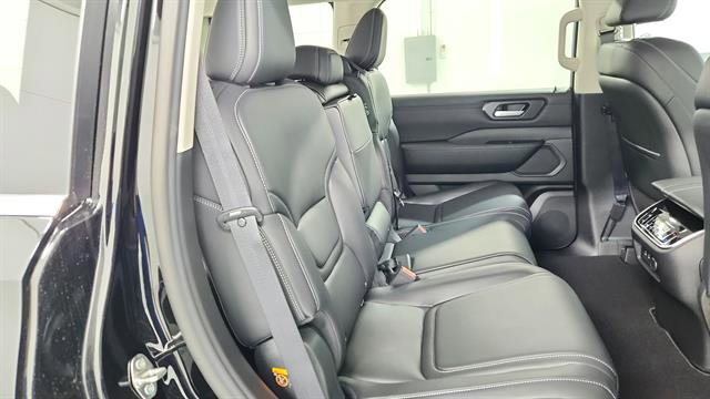 New 2026 Nissan Armada SV image 26