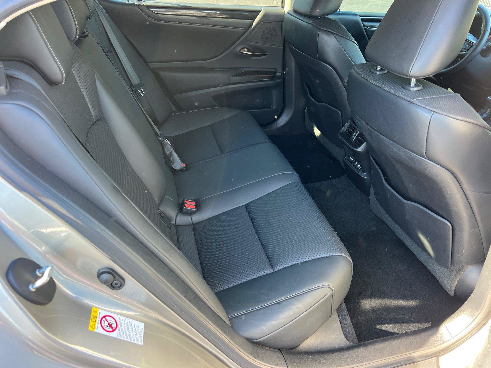 Used 2019 Lexus ES 350 w/ Accessory Package FWD image 15