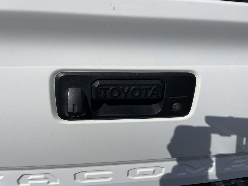 Used 2022 Toyota Tacoma SR5 image 27