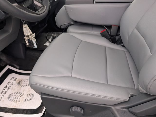 New 2026 Ford F550 4x4 Crew Cab image 24